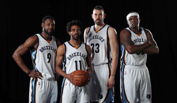 挑战我的足球审美，又值得去参考和对标（颠覆我的足球审美，却是可借鉴的标杆）