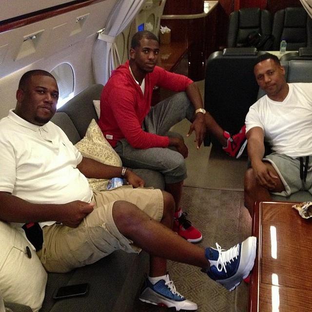 中超9／10月最佳球员候选：卡扎伊什维利、莱昂纳多、亚戈在列（中超9至10月最佳球员候选名单出炉：卡扎伊什维利、莱昂纳多、亚戈入围）