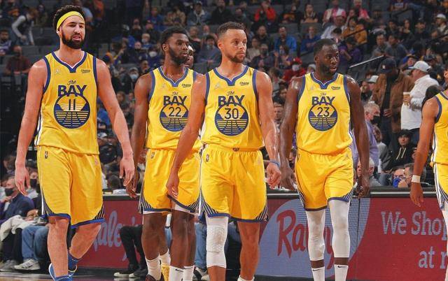 切马：比起布斯克茨，我觉得自己更像罗德里（切马：与其说像布斯克茨，不如说更像罗德里）