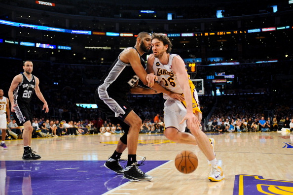 辽宁外援布朗首秀8中2，奥利弗16分7板难救主（辽宁外援布朗处子战8投2中，奥利弗16分7板也难挽败局）