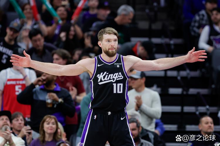 替补大爆发！灰熊替补球员合砍69分，首发五虎仅50分（板凳奇兵发威！灰熊替补轰下69分，首发五虎仅得50分）