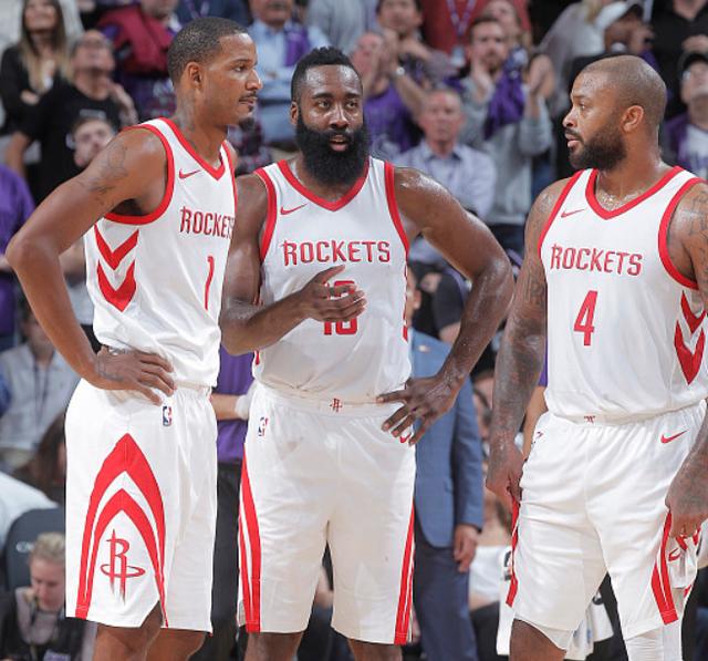 中国-西班牙商务论坛在成都举行，中足联理事长李克敏参加活动并发言（中西商务论坛在成都举办，中足联理事长李克敏出席并致辞）