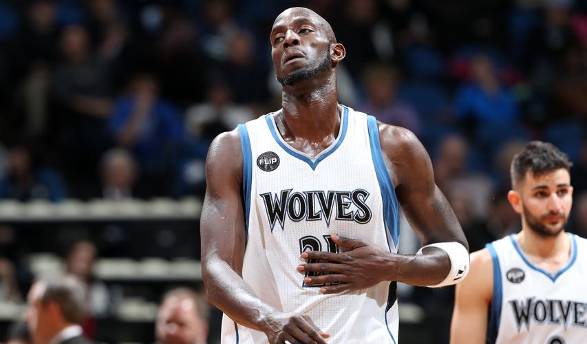 日职联战报：江坂任、卢考破门，冈山绿雉2-1战胜清水心跳（J联赛战报：江坂任与卢考建功，冈山绿雉2-1力克清水心跳）