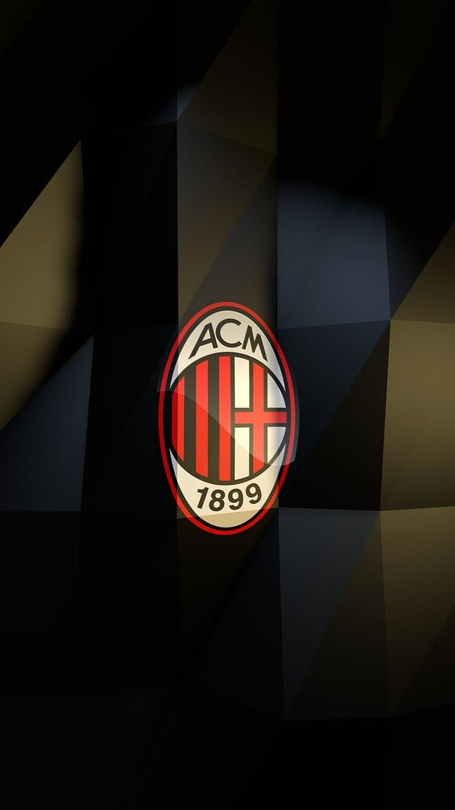 赫拉芬贝赫：我希望能继续和萨拉赫踢球，不知道未来会发生啥（赫拉芬贝赫：盼与萨拉赫继续并肩作战，未来走向尚未可知）