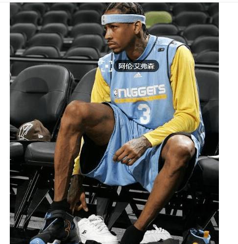 斯洛特：萨拉赫一直对俱乐部和队友很重要，队友有事不会愉快（斯洛特：萨拉赫始终是俱乐部和更衣室的关键，队友有事总难言愉快）