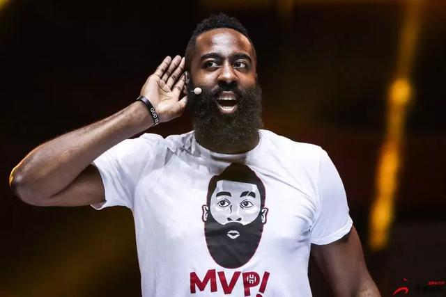 莫雷托：纽卡斯尔联近期向米兰打听了佳夫的情况（莫雷托称纽卡斯尔联近日向米兰咨询佳夫动态）