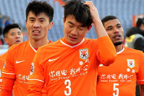 吉拉尔迪：能首发我感到非常高兴，罗马的目标是赢得欧联杯（吉拉尔迪：首发令我欣喜，罗马剑指欧联杯冠军）