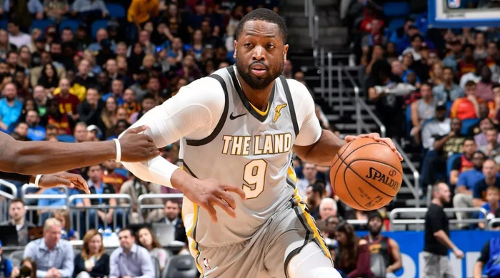 蒙特雷教练：拉莫斯的未来？他现在专注于赢得联赛冠军（蒙特雷主帅：拉莫斯未来未定，当下专注联赛夺冠）